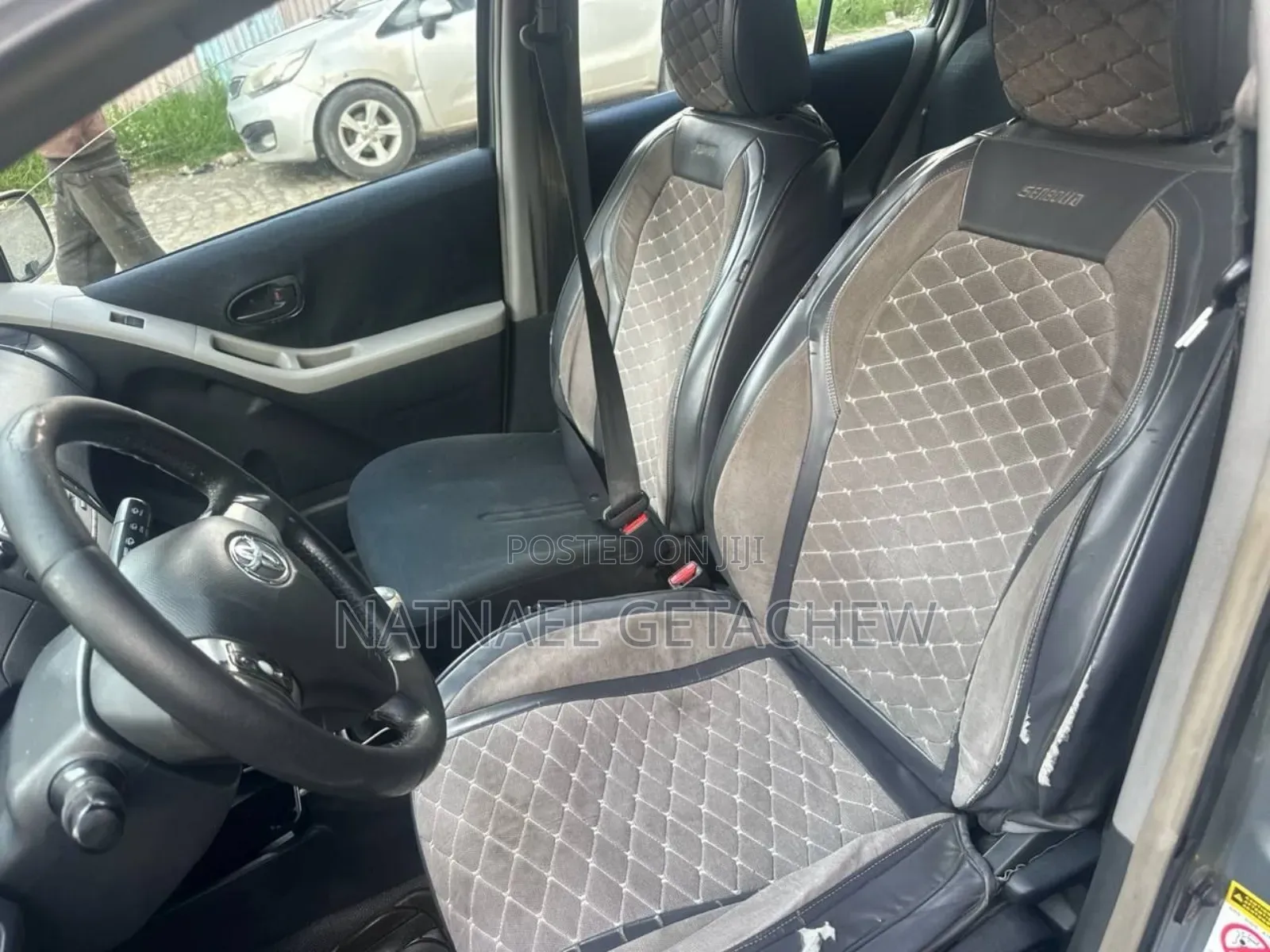 Toyota Yaris 2009 Silver