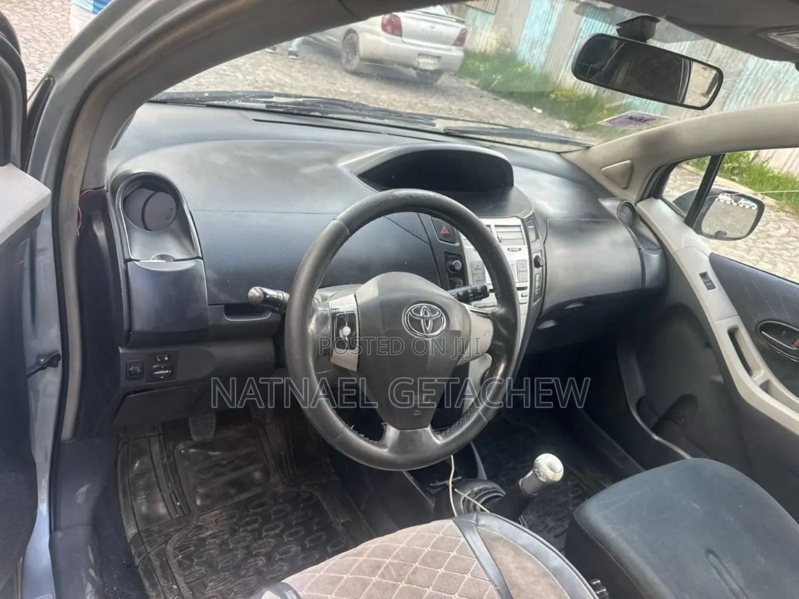 Toyota Yaris 2009 Silver