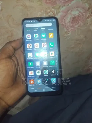 Infinix Hot 30i 128 GB Black
