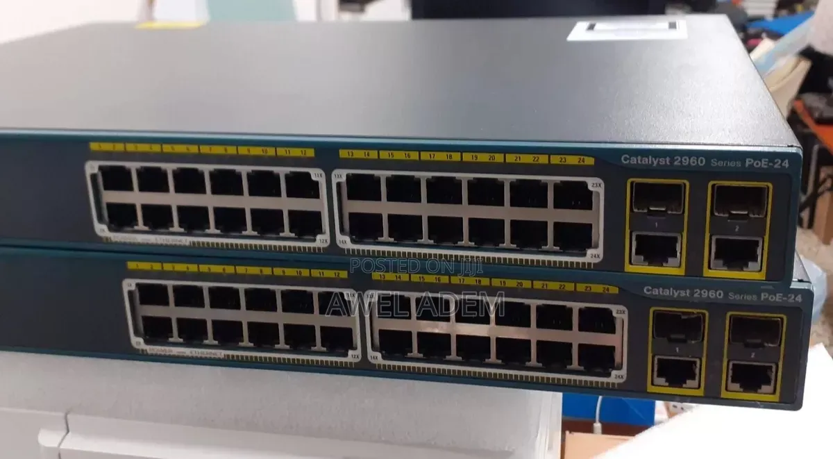 Cisco Catalyst 2960 Series Poe-8 Ws-C2960-24lt-L 24-Port