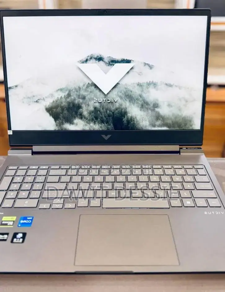 New Laptop HP 16GB Intel Core i7 SSD 1T