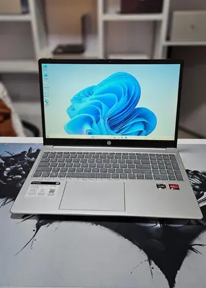 New Laptop HP Stream Notebook 16GB AMD Ryzen 5 SSD 256GB