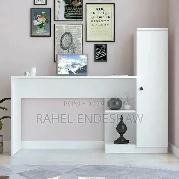 Modern Reading Table