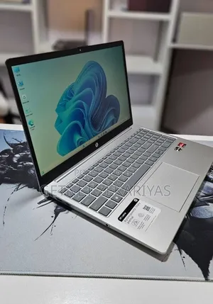 New Laptop HP Stream Notebook 16GB AMD Ryzen 5 SSD 256GB