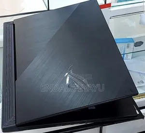 New Laptop Asus 16GB Intel Core i7 SSD 1T