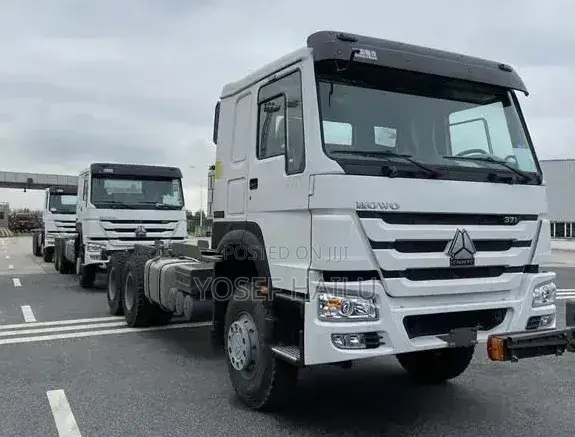 2024 Sinotruk Model 371 Howo-e7g (371hp) 6x4 Tractor Truck