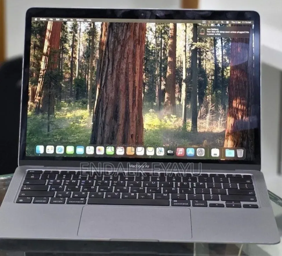 New Laptop Apple MacBook Air 2020 M1 8GB Apple M1 SSD 256GB
