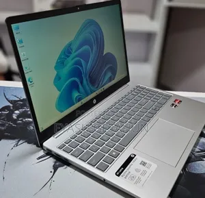 New Laptop HP Stream Notebook 16GB AMD Ryzen 5 SSD 256GB