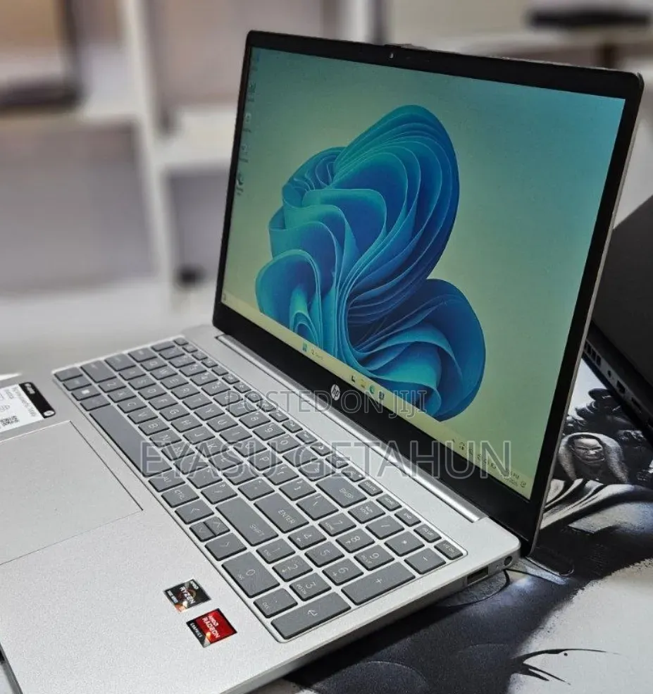 New Laptop HP Stream Notebook 16GB AMD Ryzen 5 SSD 256GB