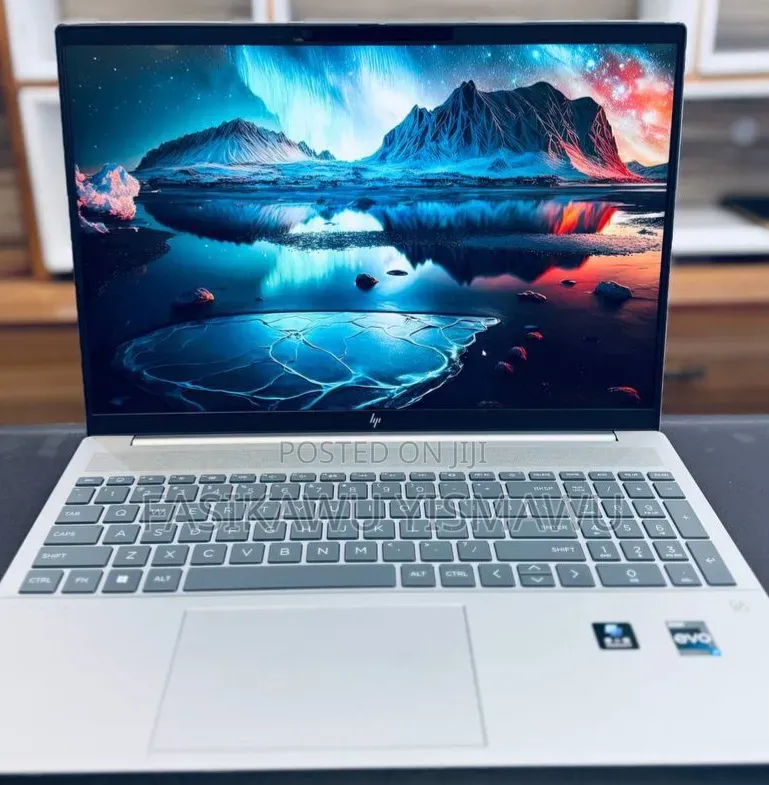 New Laptop HP Pavilion 15 16GB Intel Core i7 SSD 1T