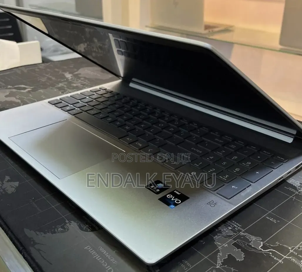 New Laptop HP 16GB Intel Core i7 SSD 1T