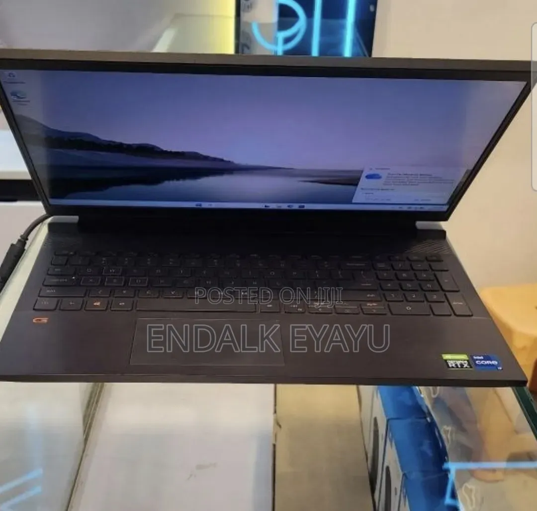 New Laptop Dell G15 5511 16GB Intel Core i7 SSD 512GB