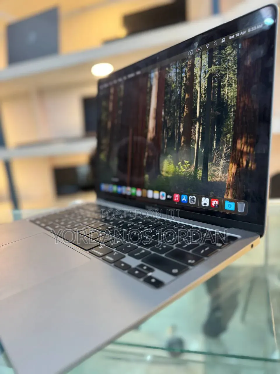 New Laptop Apple MacBook Pro M1 8GB Apple M1 SSD 256GB