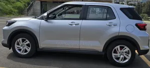 Toyota Raize 2022 Silver