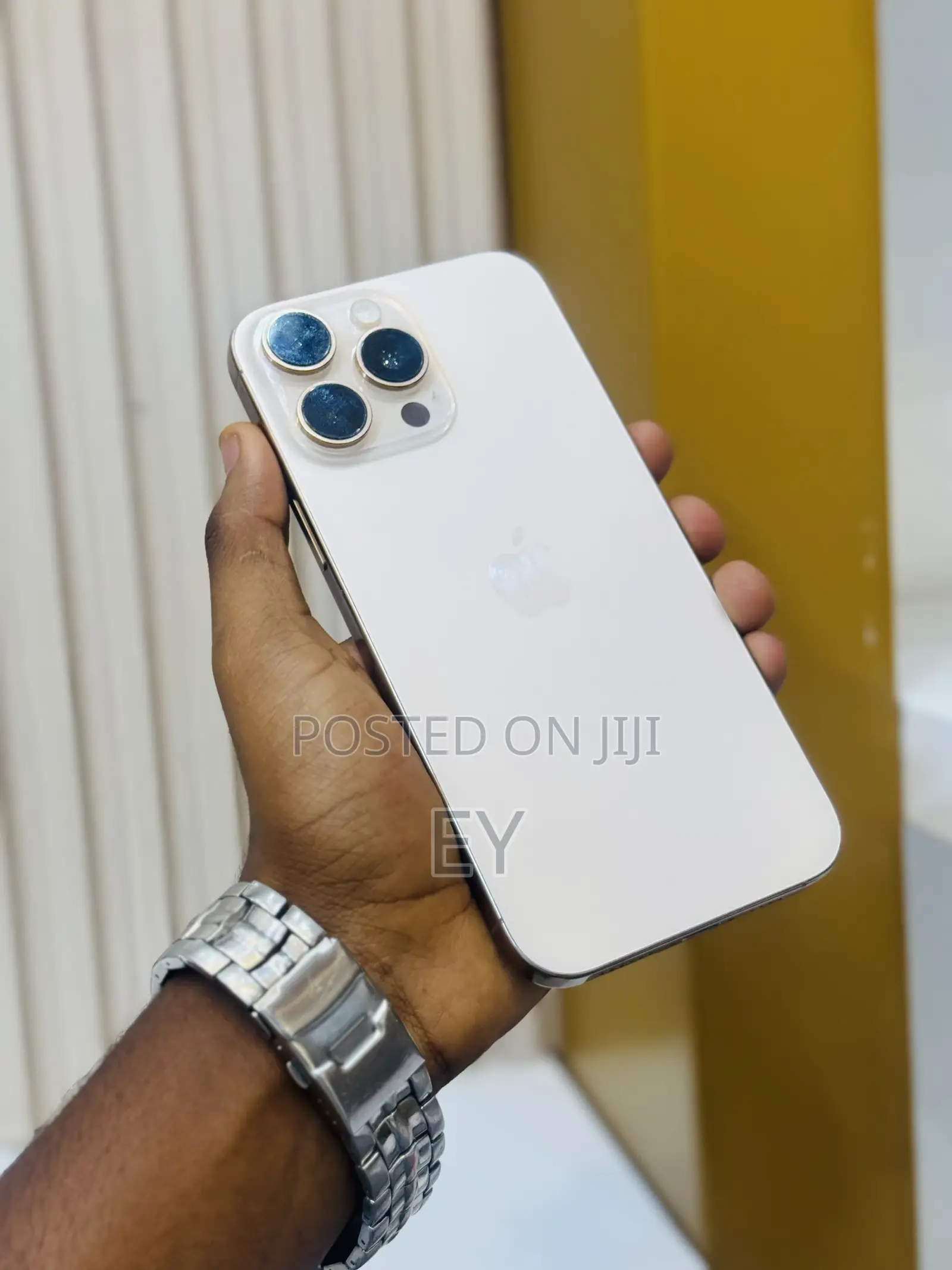 Apple iPhone 16 Pro Max 256 GB Gold