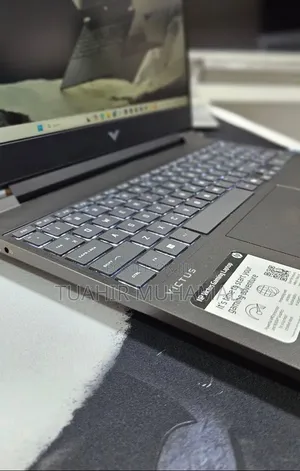New Laptop HP Victus 16 16GB AMD Ryzen 7 SSD 512GB
