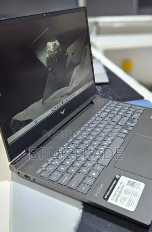 New Laptop HP Victus 15 16GB AMD Ryzen 7 SSD 512GB