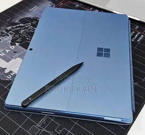 New Laptop Microsoft Surface Pro 16GB Intel Core i7 SSD 512GB