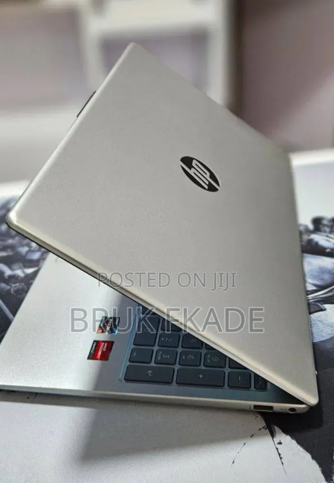 New Laptop HP Stream Notebook 16GB AMD Ryzen 5 SSD 256GB