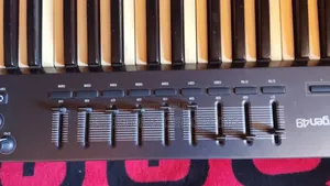 Midi Keyboard