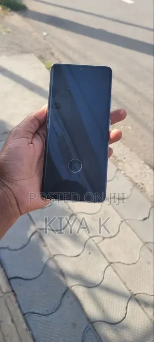 New Samsung Galaxy S21 Ultra 5G 128 GB