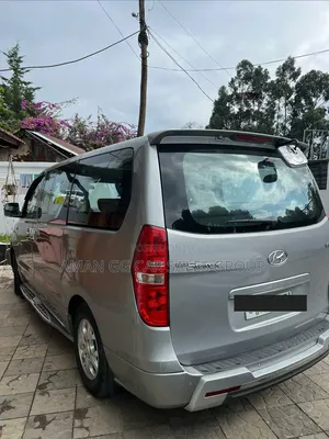 Hyundai Starex 2014 Silver