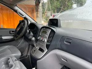 Hyundai Starex 2014 Silver