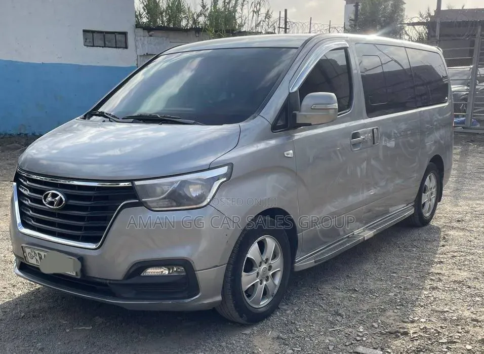 Hyundai Starex 2020 Silver