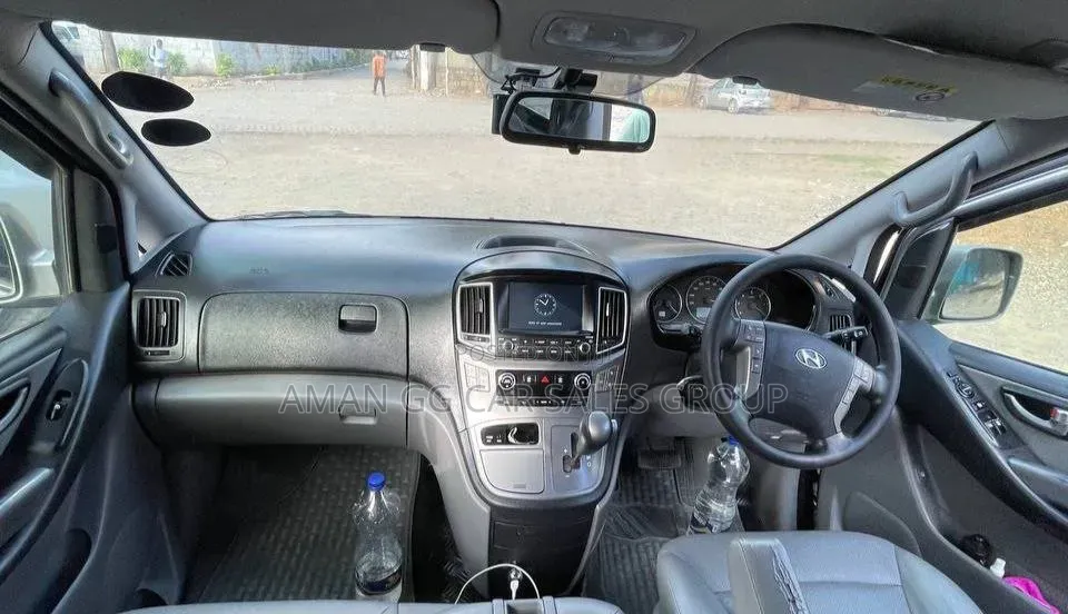 Hyundai Starex 2020 Silver