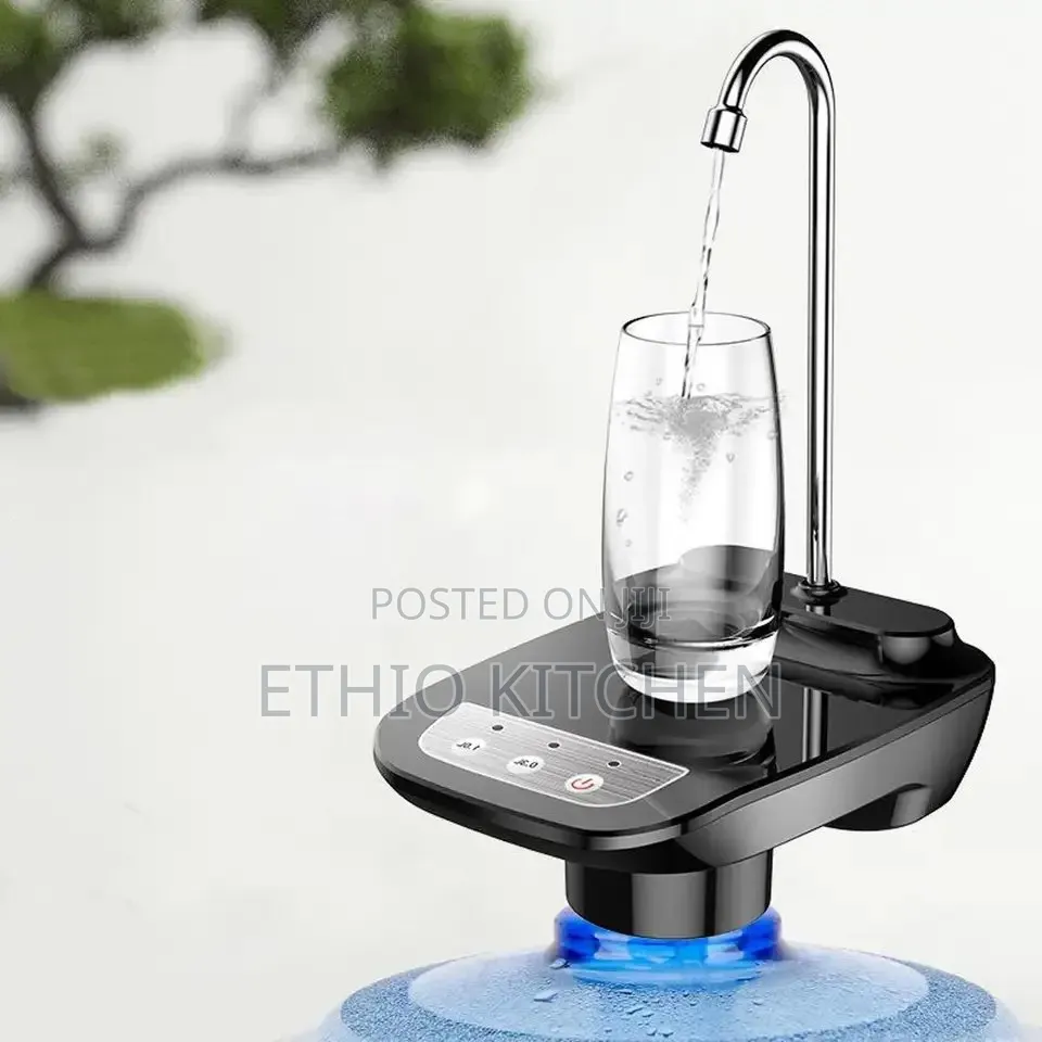 Rechargable Water Pump