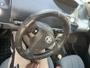 Toyota Yaris 1.0 VVT-i 2007 Silver
