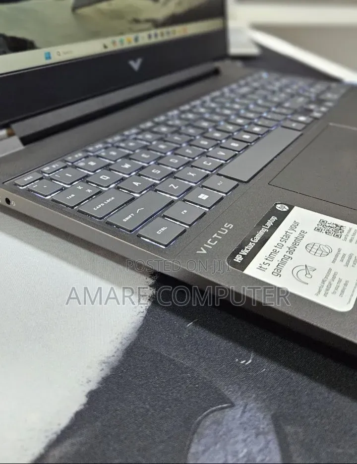 New Laptop HP Victus 16 16GB AMD Ryzen 7 SSD 512GB
