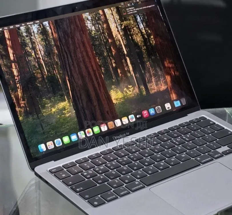 New Laptop Apple MacBook Air 2020 M1 8GB Apple M1 eMMC 256GB