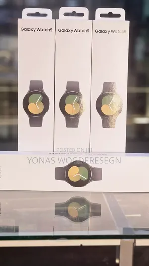 Samsung Galaxy Watch 5 Smartwatch