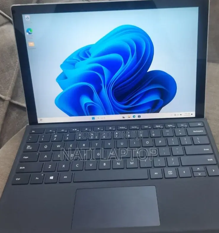 New Laptop Microsoft Surface Pro 7 16GB Intel Core i7 SSD 512GB