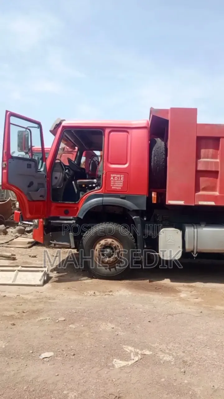 ሲኖትራክ ገልባች መኪና