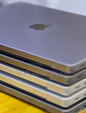 New Laptop Apple MacBook Pro 2021 M1 16GB Apple M1 Pro SSD 512GB