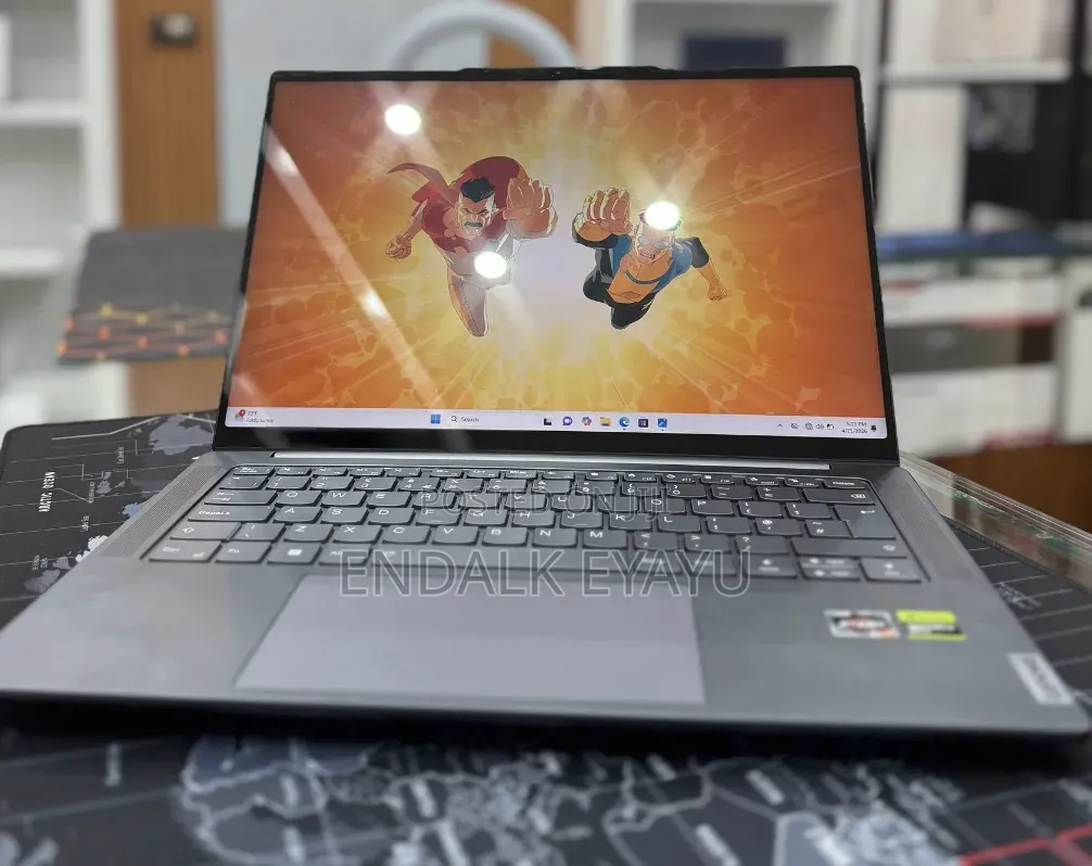 New Laptop Lenovo 32GB AMD Ryzen 7 SSD 512GB