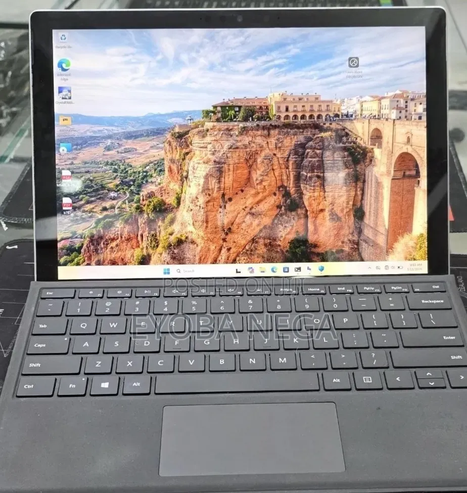 New Laptop Microsoft Surface Pro 7 16GB Intel Core i7 SSD 512GB