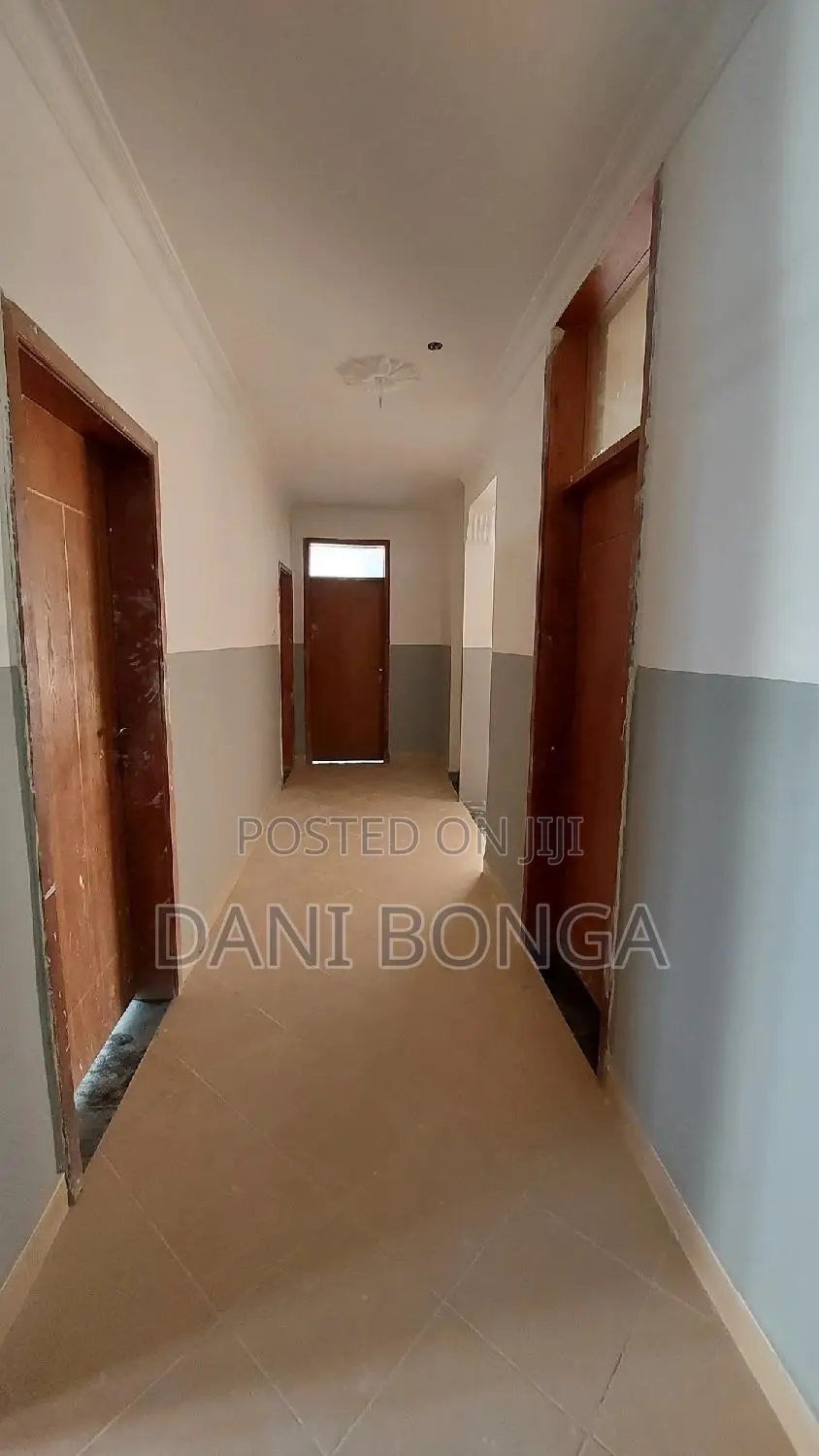 4bdrm Apartment in Nifas Silk-Lafto for sale