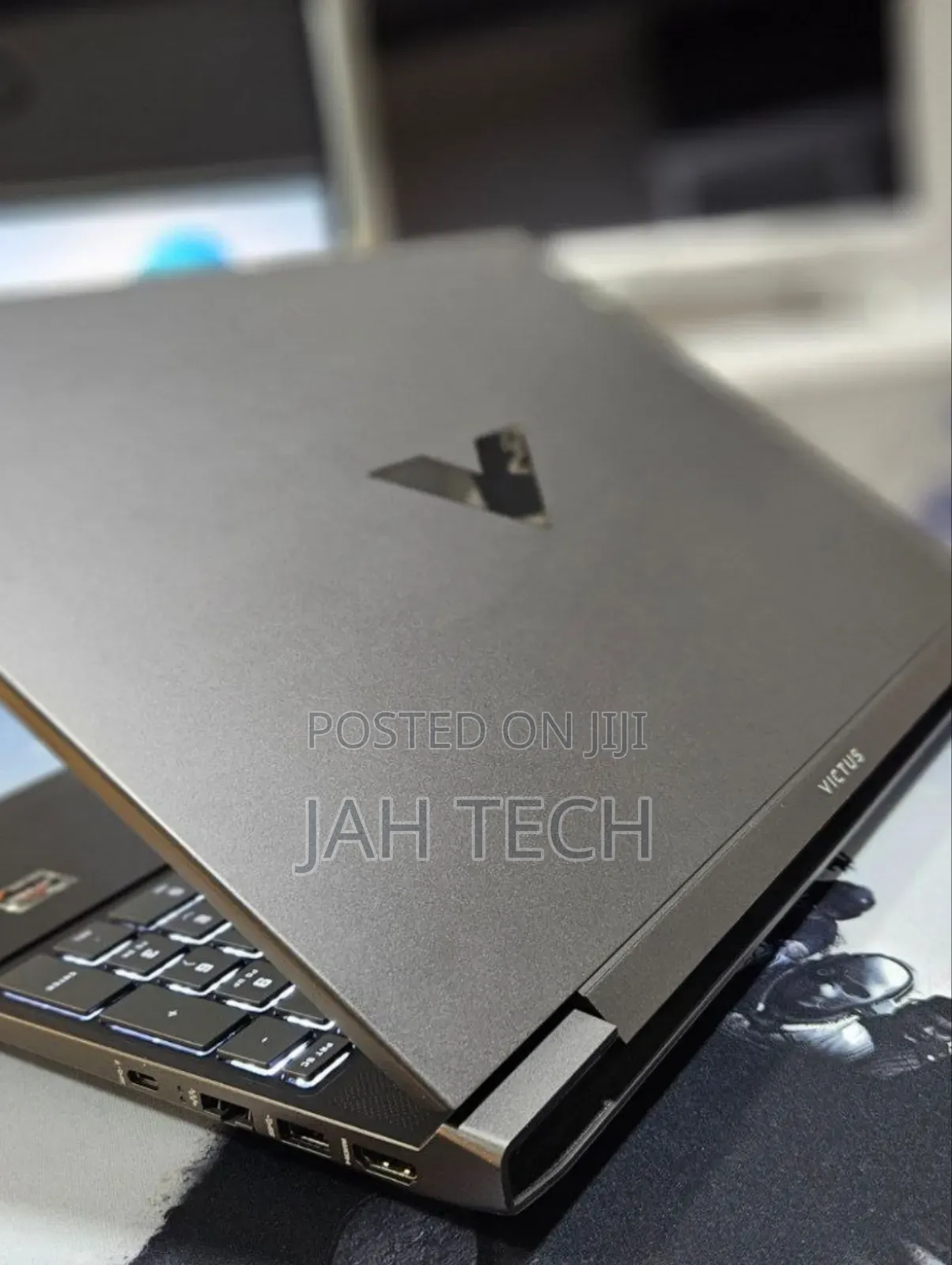 New Laptop HP Victus 16 16GB AMD Ryzen 7 SSD 512GB