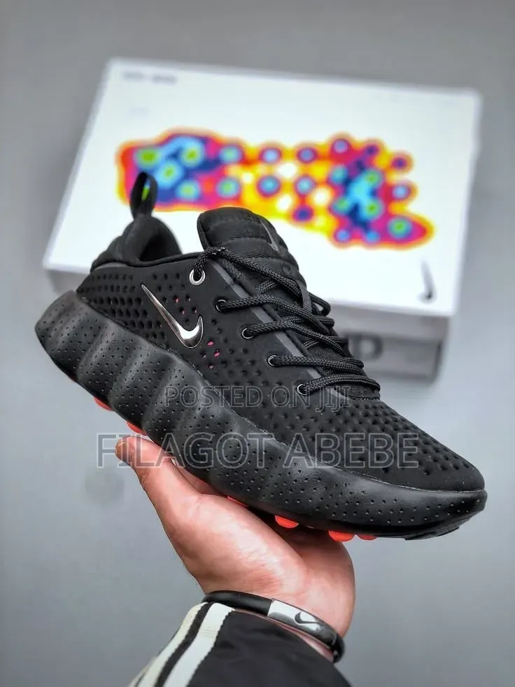Nike Mind 002