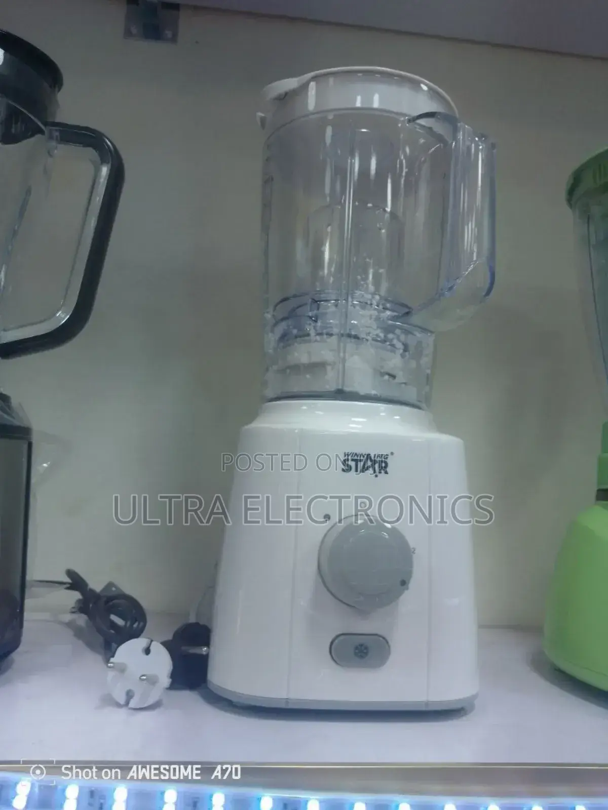 Winning Star 2-in-1 Multifunctional Blender With a Plastic Jug