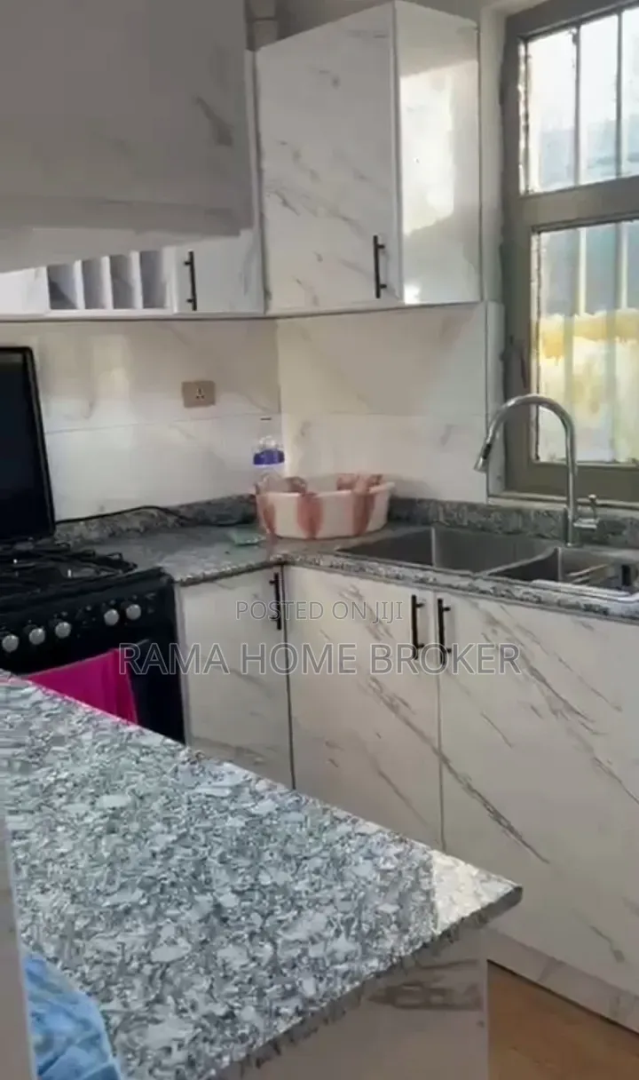 Furnished 3bdrm Condo in ቦሌ አራብሳ ኮንዶሚኒየም, Yeka for sale