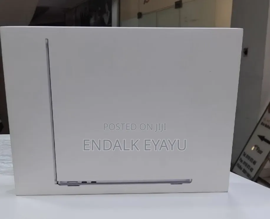 New Laptop Apple MacBook Air 2026 M5 13-inch 16GB Apple M5 SSD 512GB