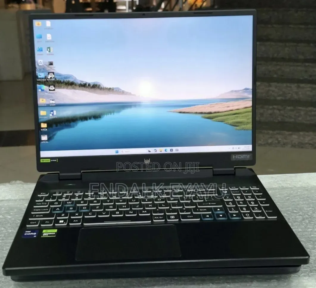 New Laptop Acer Predator Helios 16 16GB Intel Core i9 SSD 1T