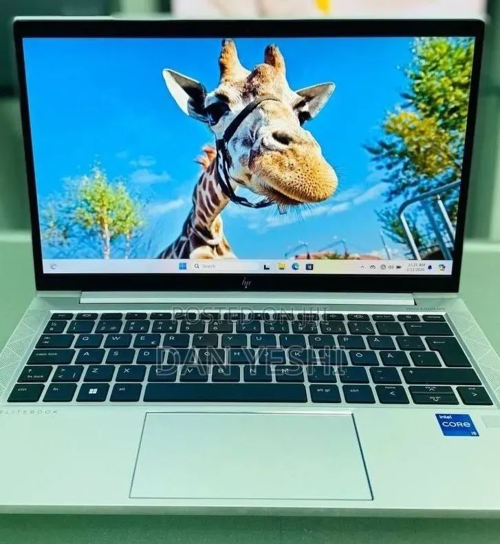 New Laptop HP EliteBook 830 G8 16GB Intel Core i5 SSD 512GB