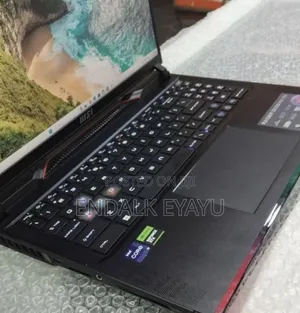 New Laptop MSI 32GB Intel Core i9 SSD 1T