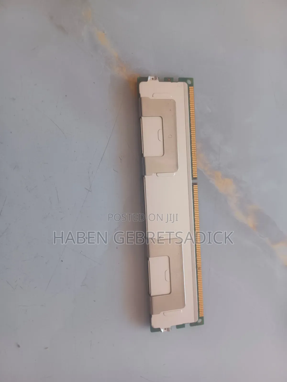 የ ሰርቨር ራም 16gb የፈጠነ ሰው ይውሰድ