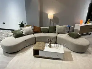 ቅንጡ ከርቭ ሶፋ | Stylish Curve Sofa |
